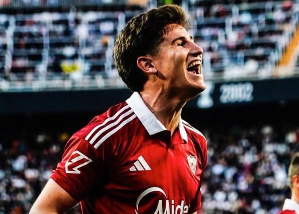 ggbet网页版-西媒：斯卡洛尼正在为阿根廷队考察塞维利亚的左后卫奥索